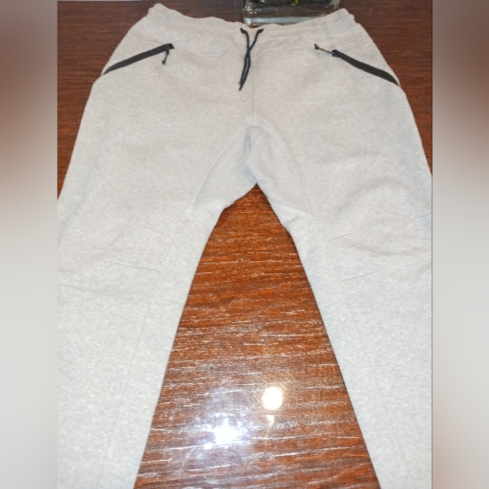 Adidas Sweatpants